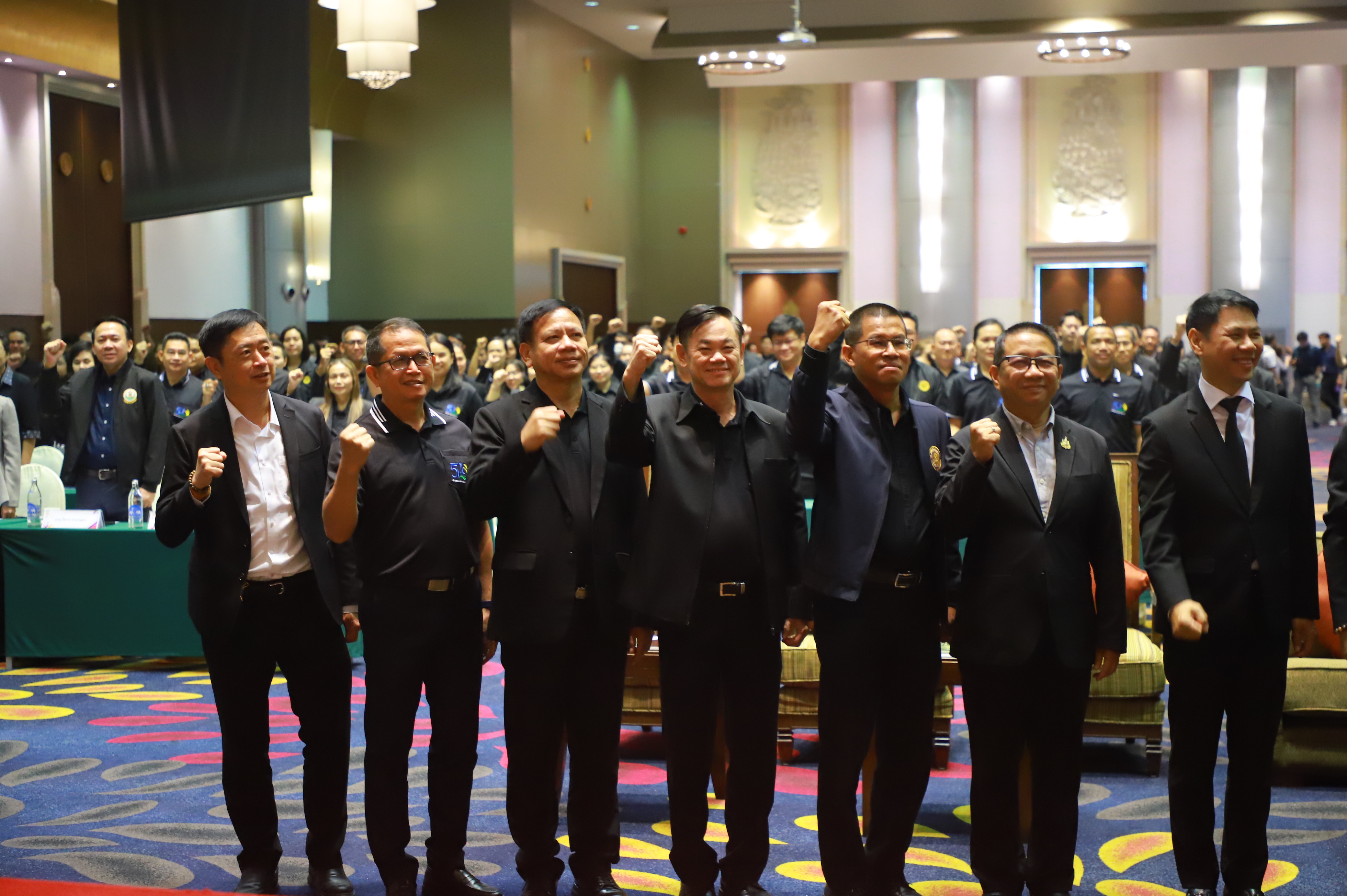 title - รมช.วัชระพล สั่งเร่งดำเนินการ บริหารจัดการที่ดินและดิน มอบสิทธิในที่ดินทำกินให้แก่เกษตรกร